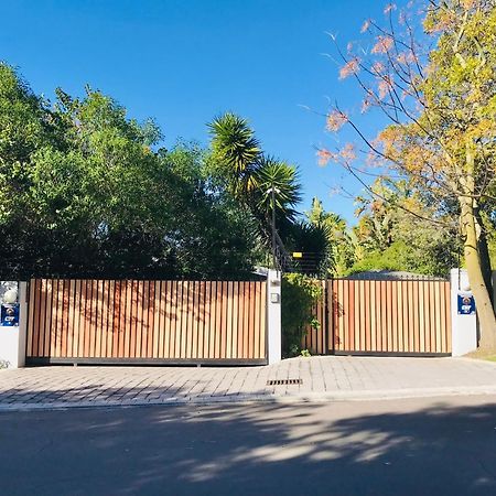 10Vdw Self Catering Apartments Durbanville Exterior foto