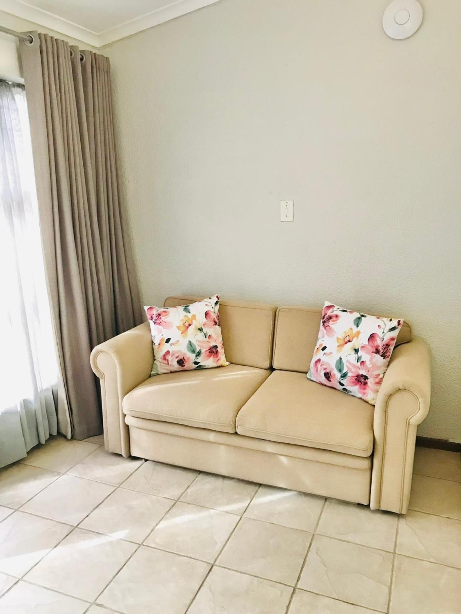 10Vdw Self Catering Apartments Durbanville Exterior foto