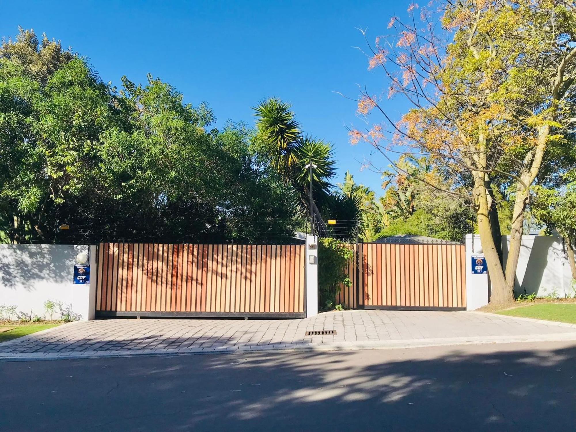 10Vdw Self Catering Apartments Durbanville Exterior foto